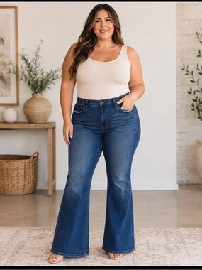 Judy Blue Size 24W Dark Wash Flare Fit Stretch Jeans